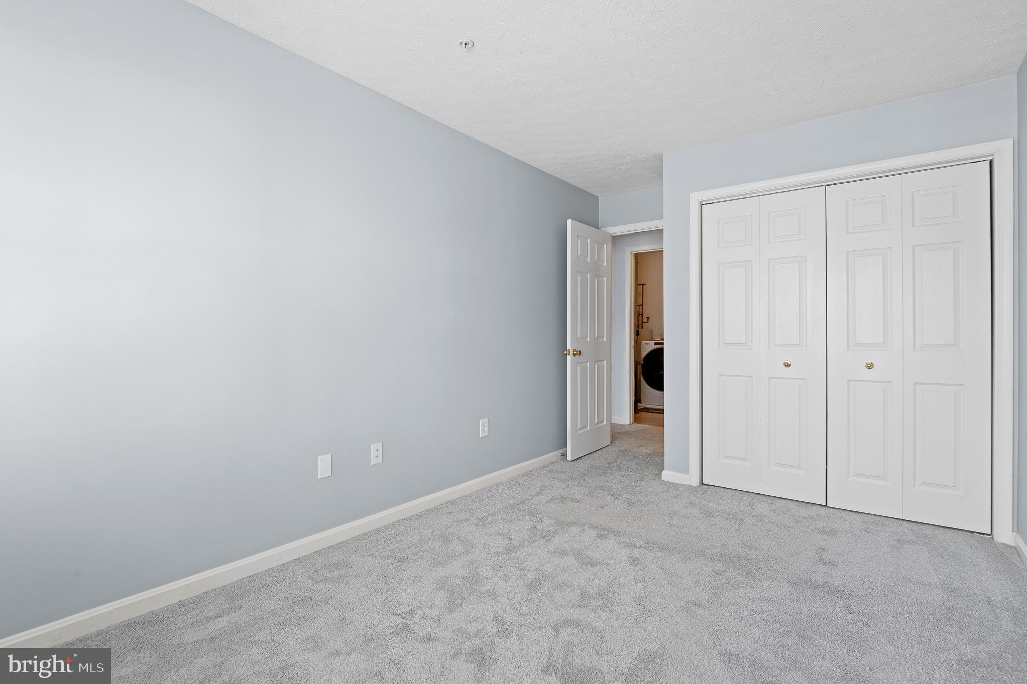 ANNAPOLIS OVERLOOK - Residential