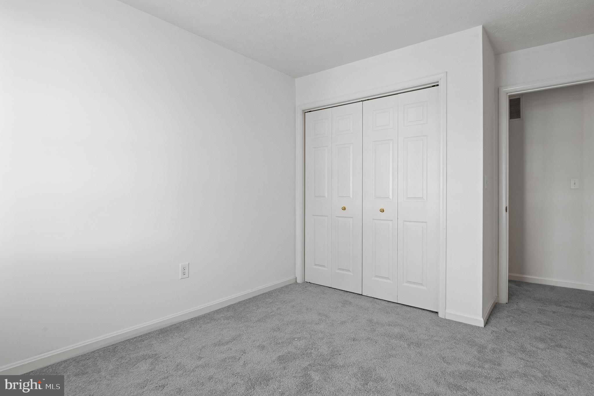 ANNAPOLIS OVERLOOK - Residential