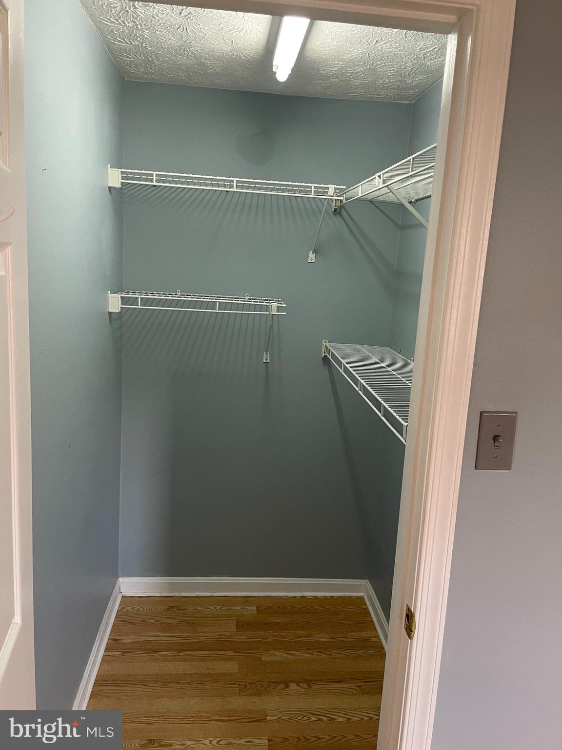 OLD FARM STATION - Residential Lease