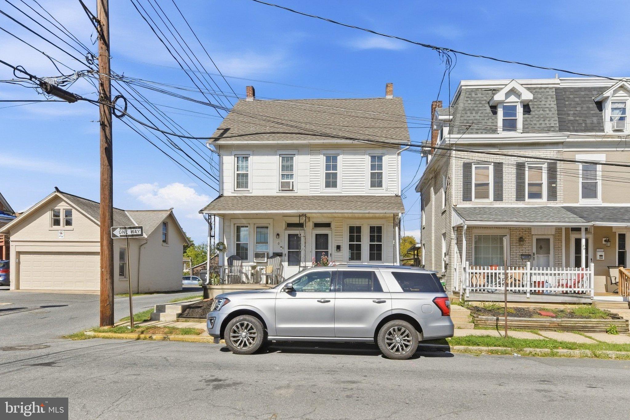 32 N WYOMISSING AVENUE