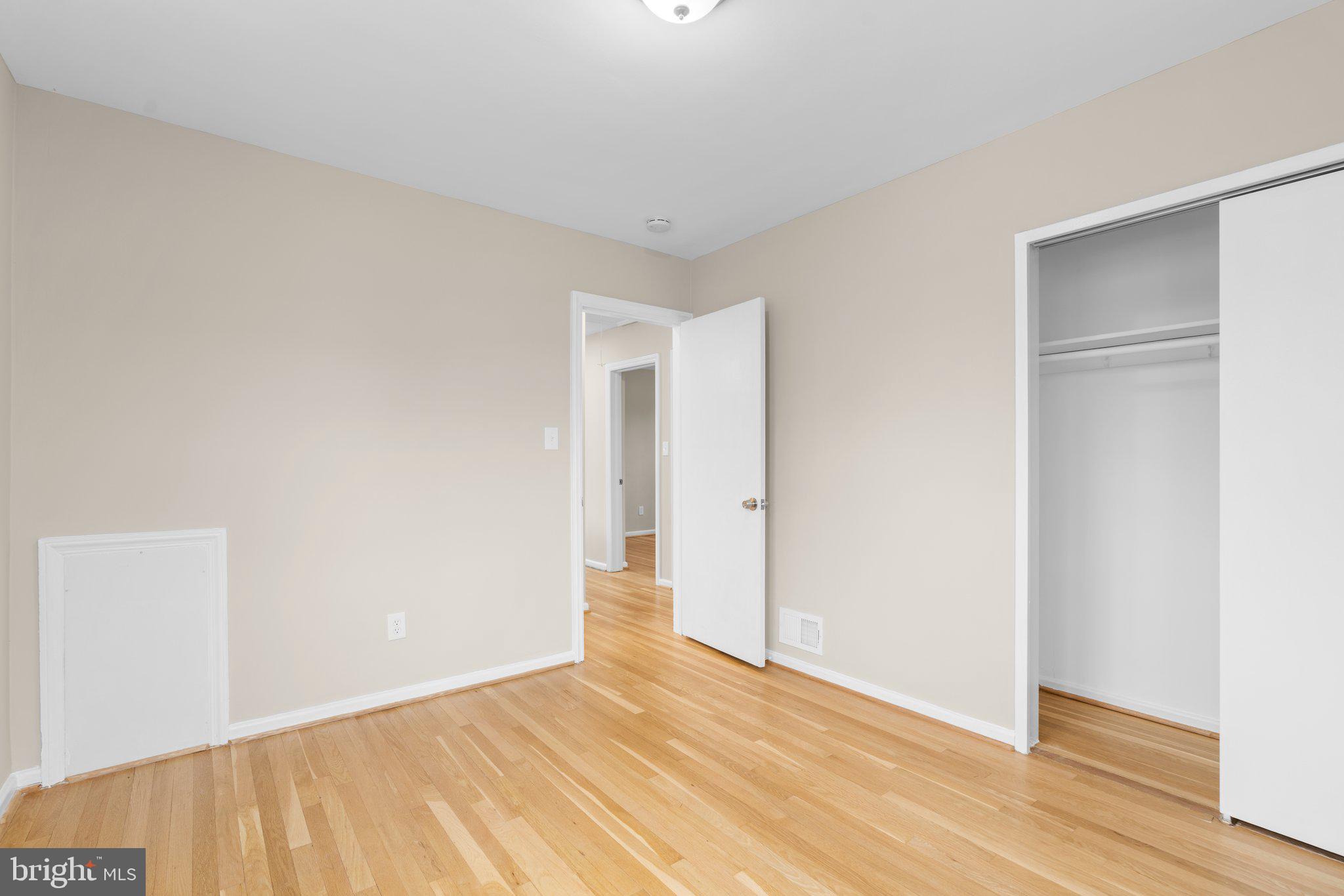 OAKVIEW - Residential