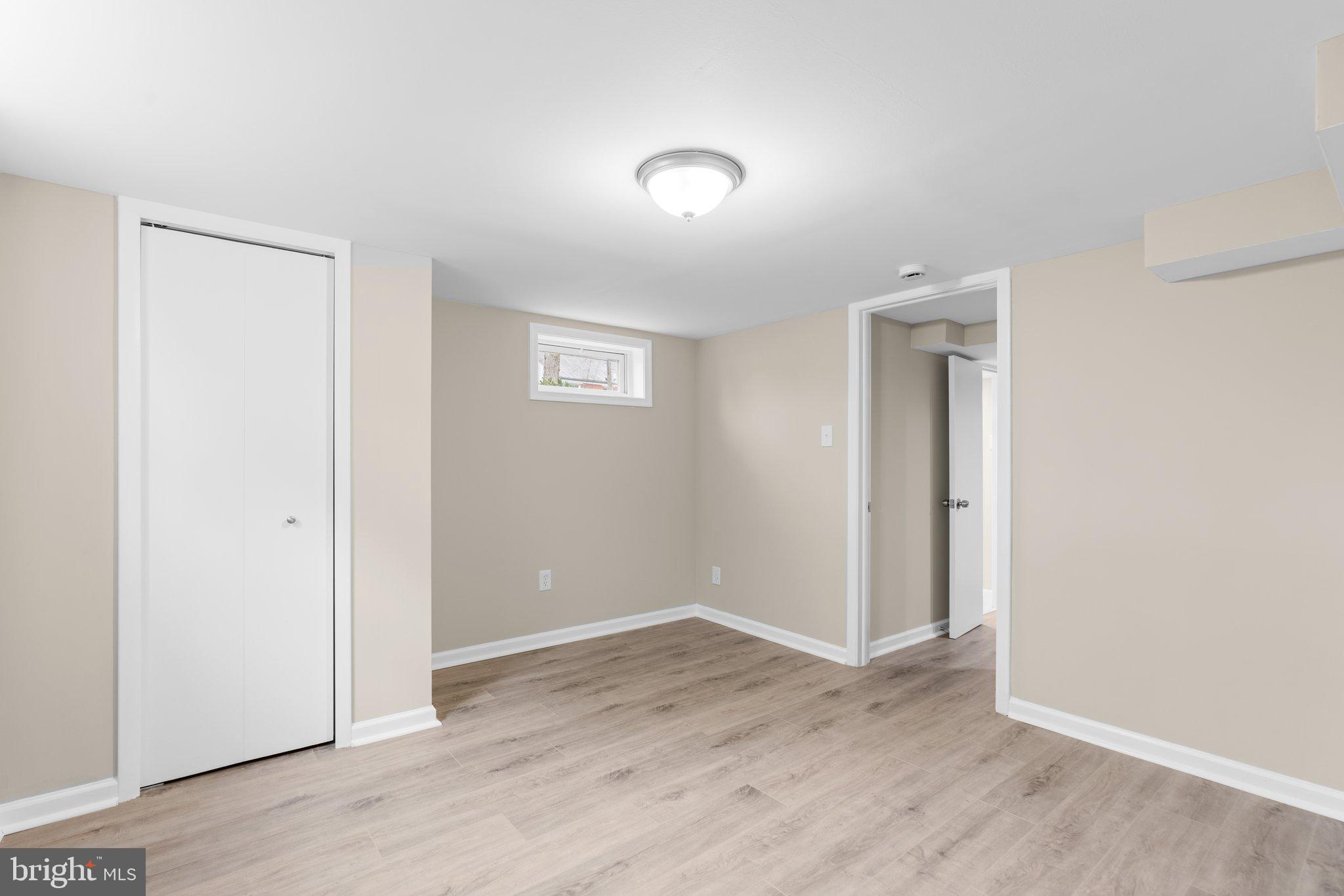 OAKVIEW - Residential