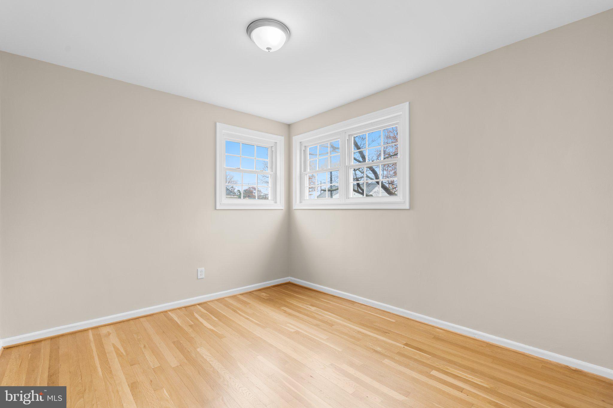 OAKVIEW - Residential