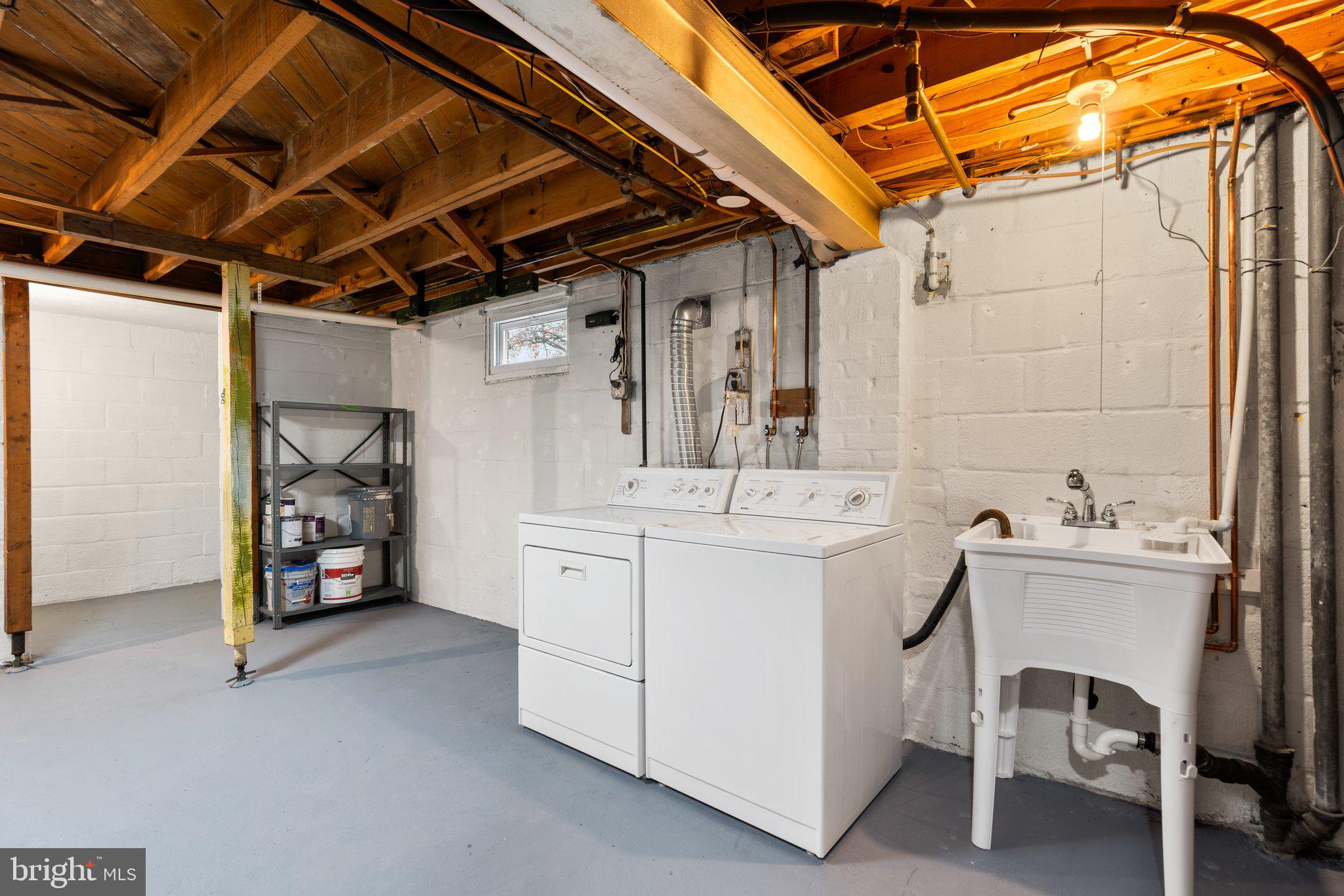 OAKVIEW - Residential