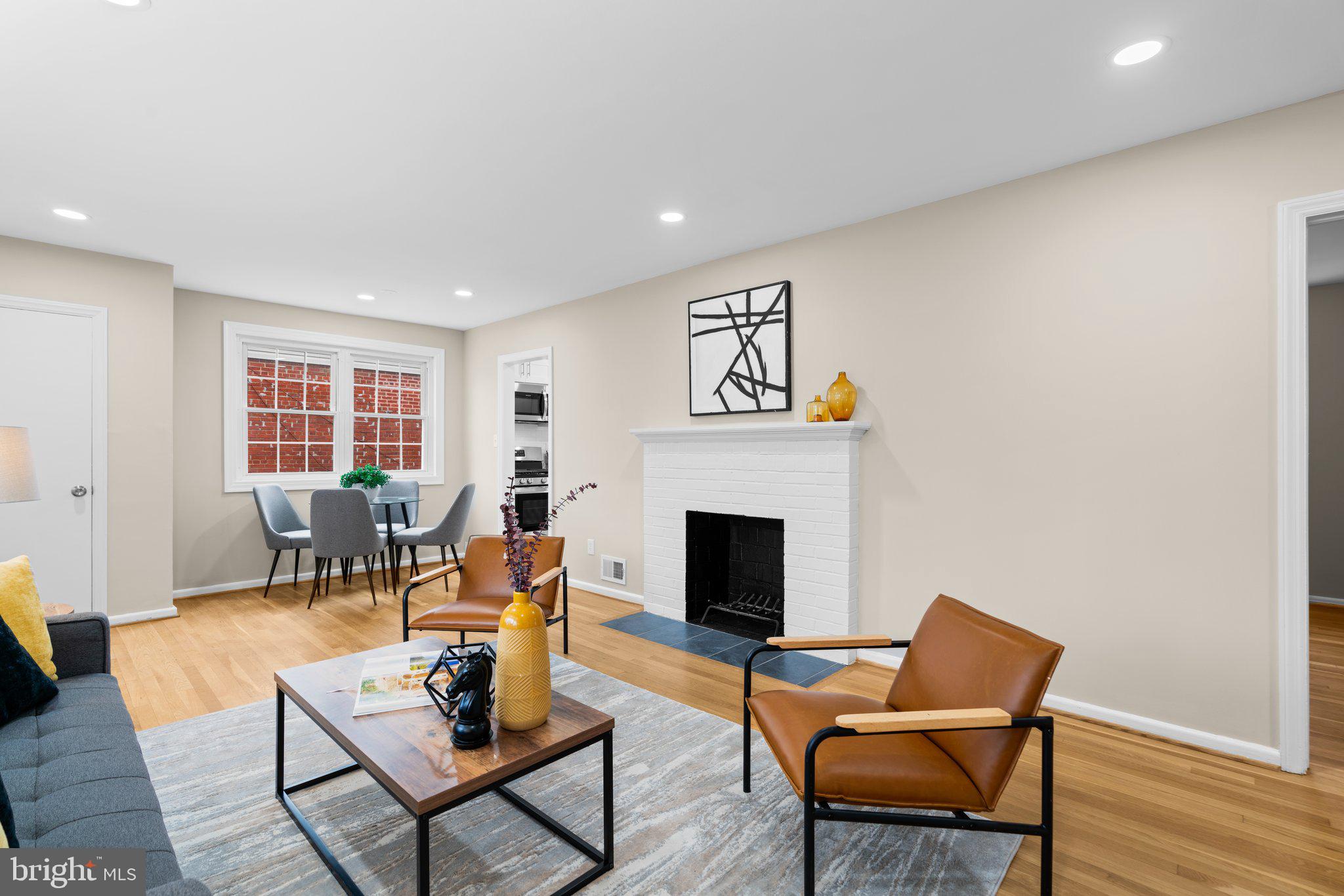 OAKVIEW - Residential