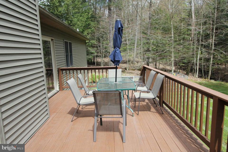 TREASURE LAKE - Residential