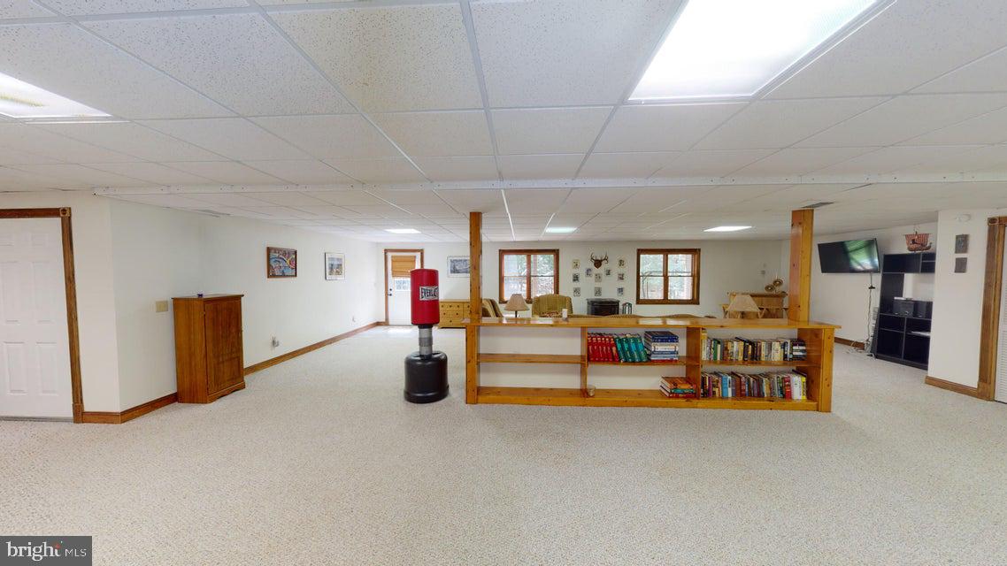 TREASURE LAKE - Residential