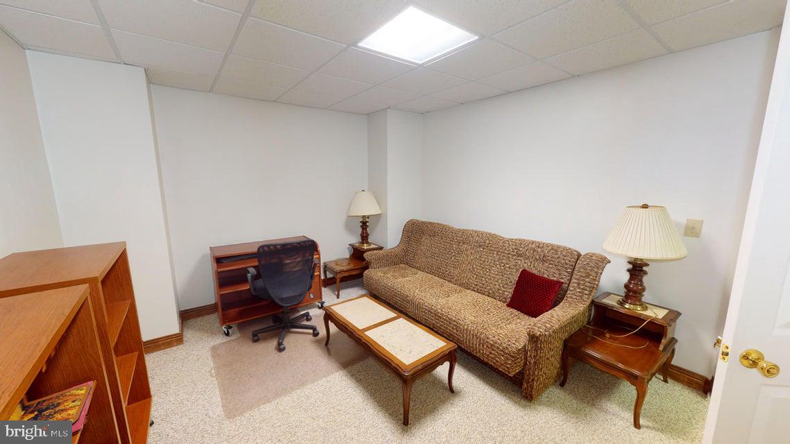 TREASURE LAKE - Residential