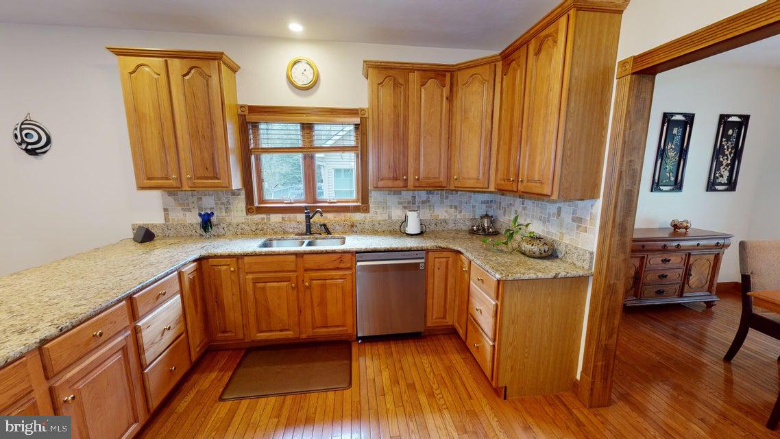 TREASURE LAKE - Residential