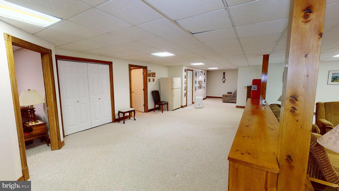 TREASURE LAKE - Residential