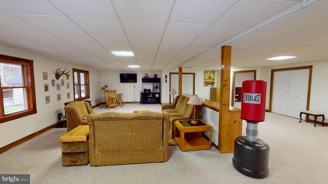 TREASURE LAKE - Residential