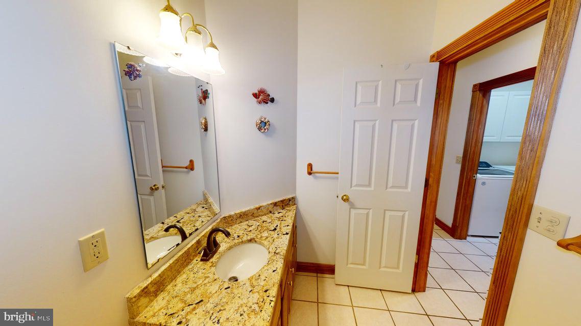 TREASURE LAKE - Residential