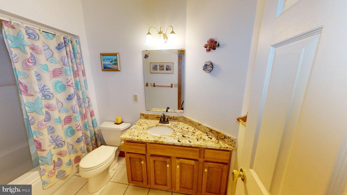 TREASURE LAKE - Residential