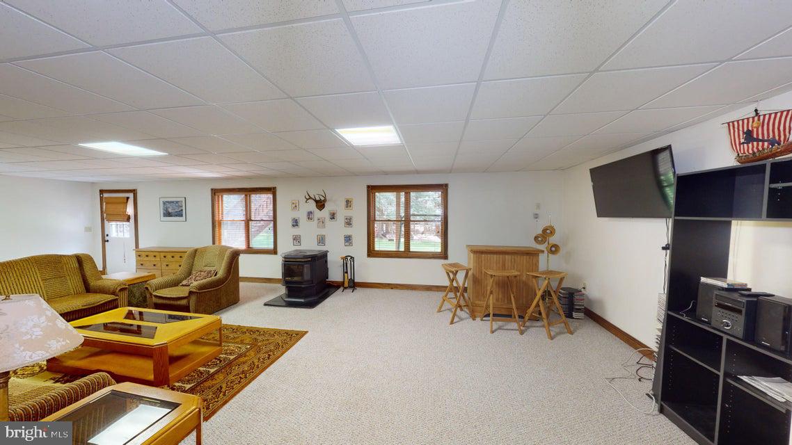 TREASURE LAKE - Residential