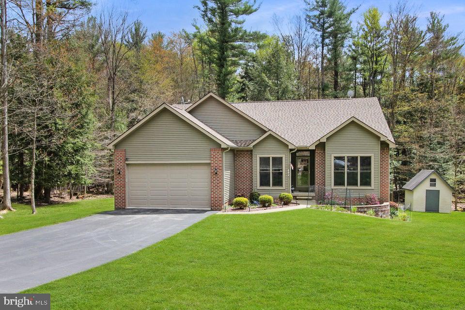 TREASURE LAKE - Residential