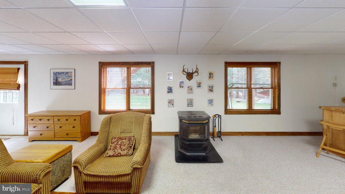 TREASURE LAKE - Residential