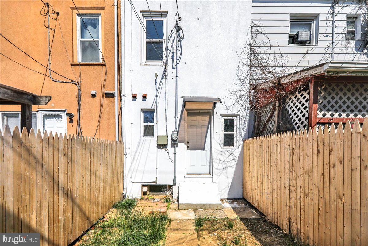 ALLENTOWN - Residential Lease