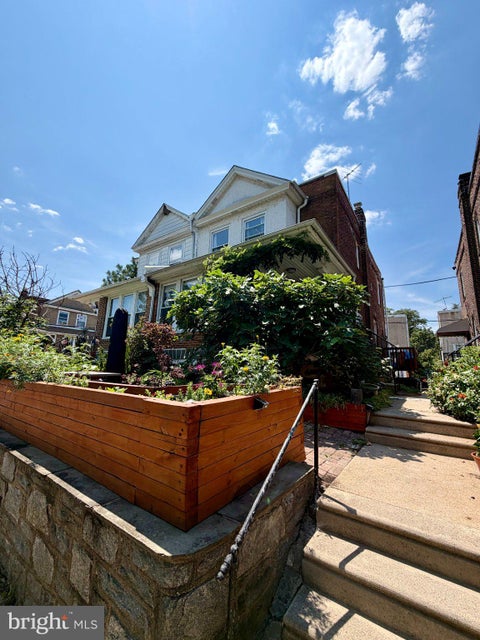 Photo for 216 GLENCOE ROAD