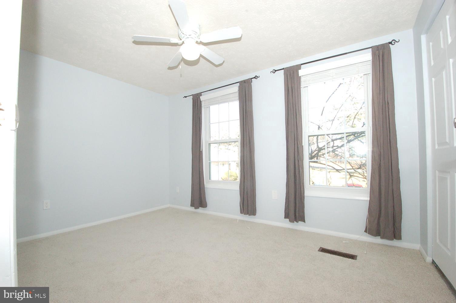 GUNNERS LAKE VILLAGE - Residential