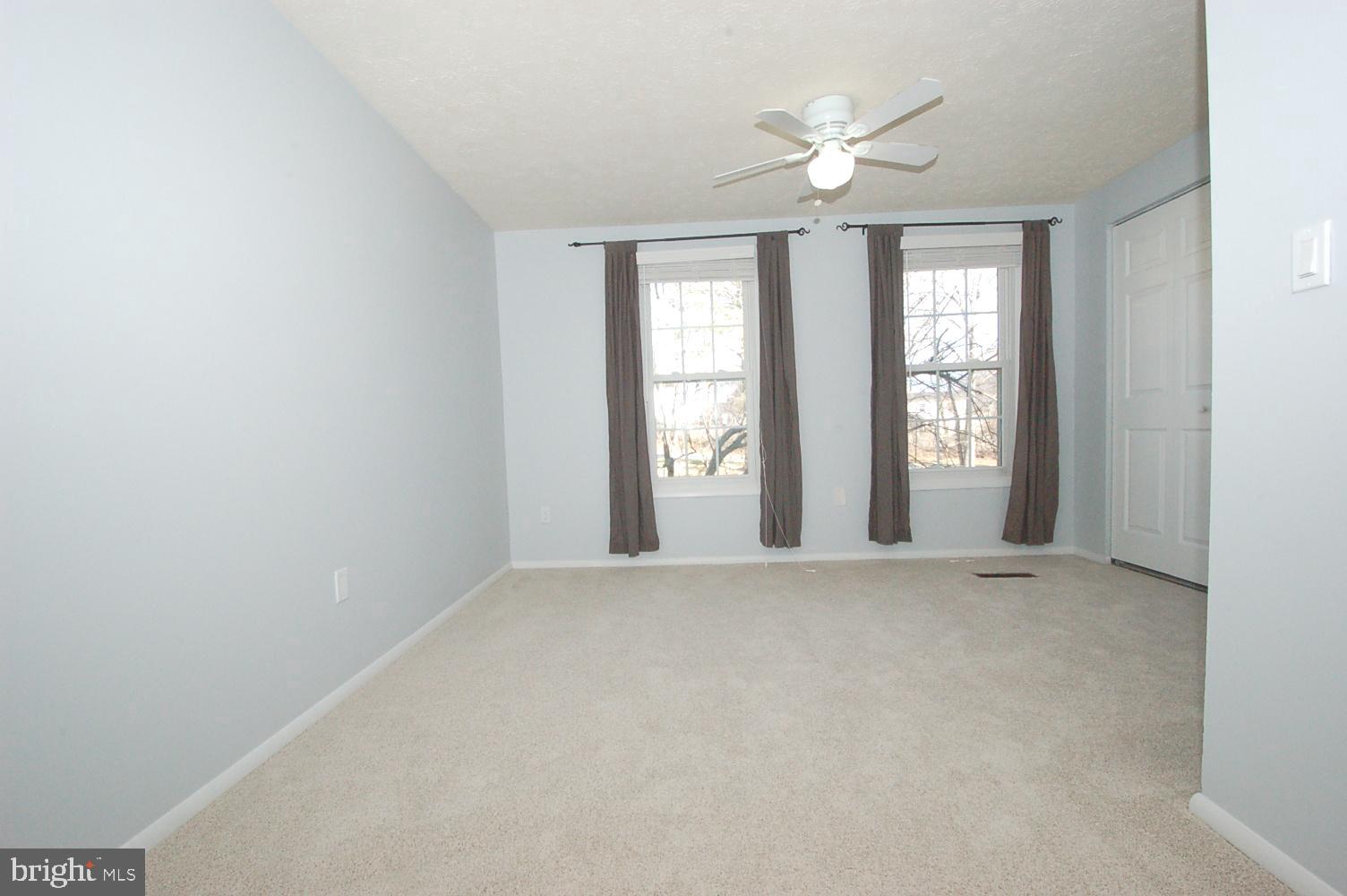 GUNNERS LAKE VILLAGE - Residential