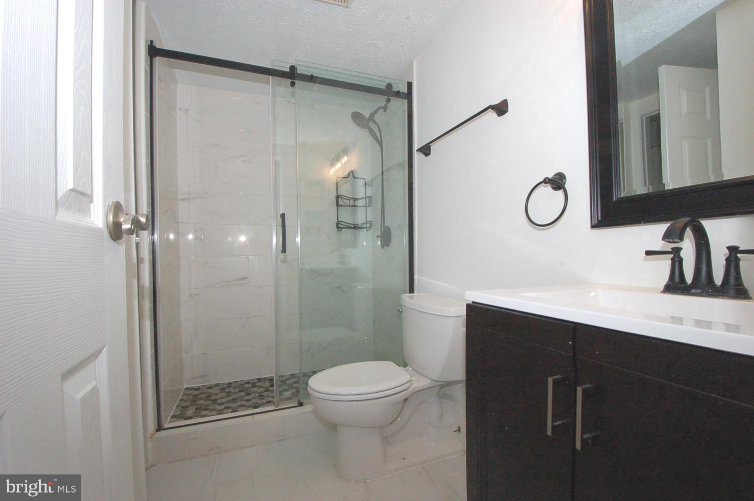 GUNNERS LAKE VILLAGE - Residential