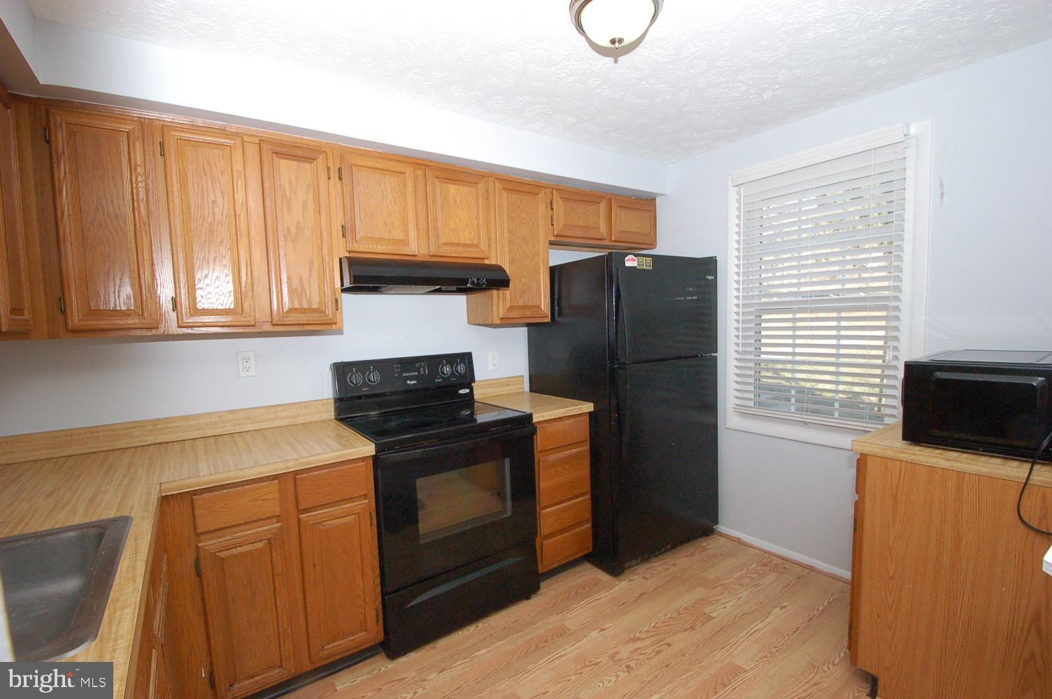 GUNNERS LAKE VILLAGE - Residential