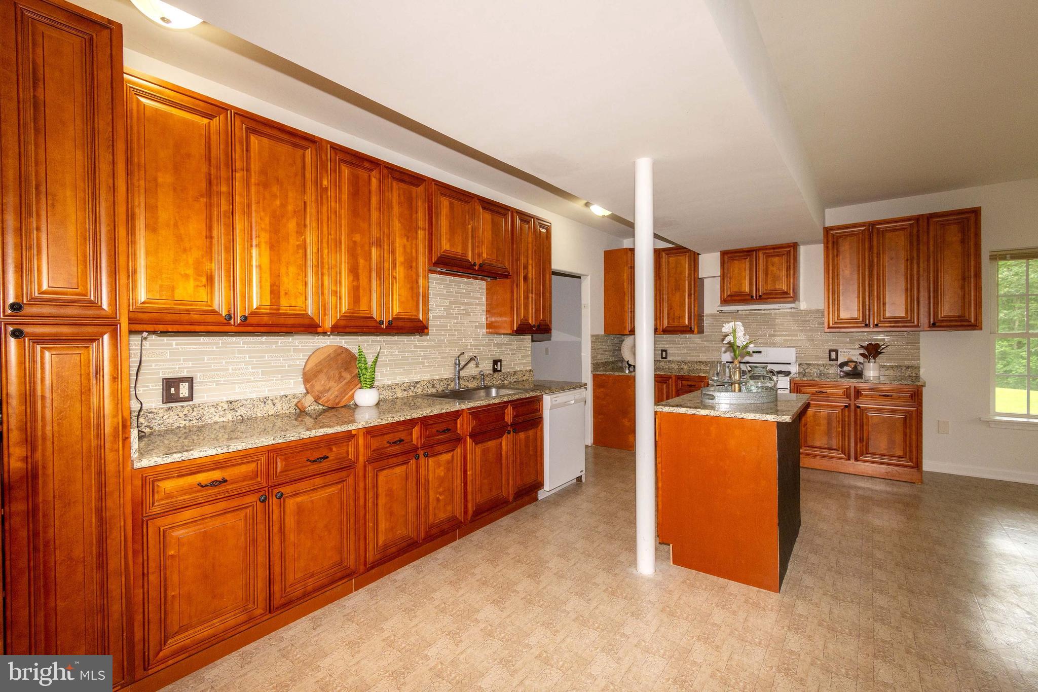 WYNDEMERE - Residential