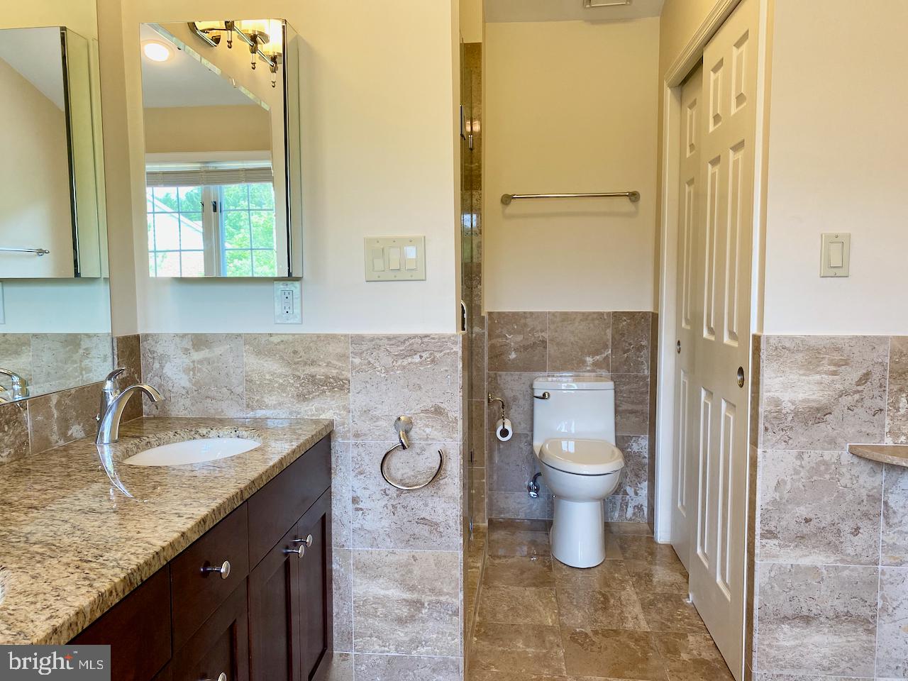 WHITLEY PARK CONDOMINIUM - Residential Lease