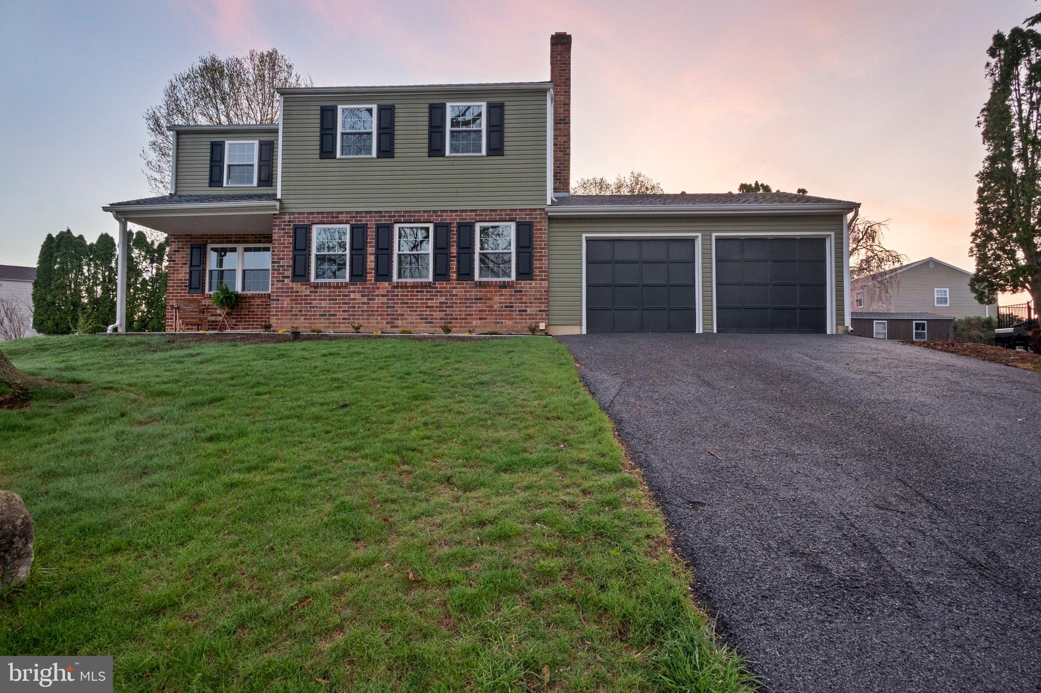 FOX CHASE - Residential