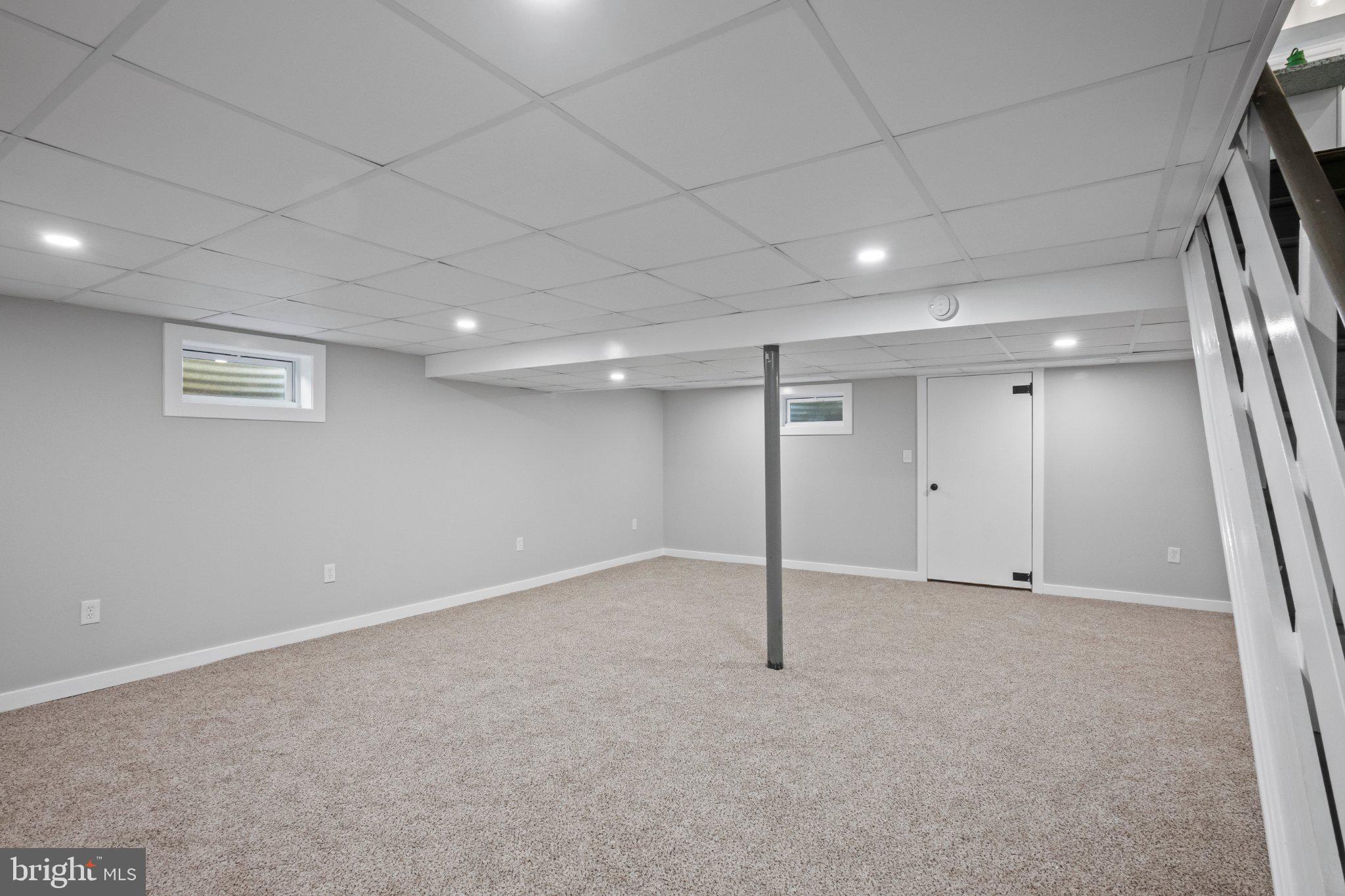 FOX CHASE - Residential