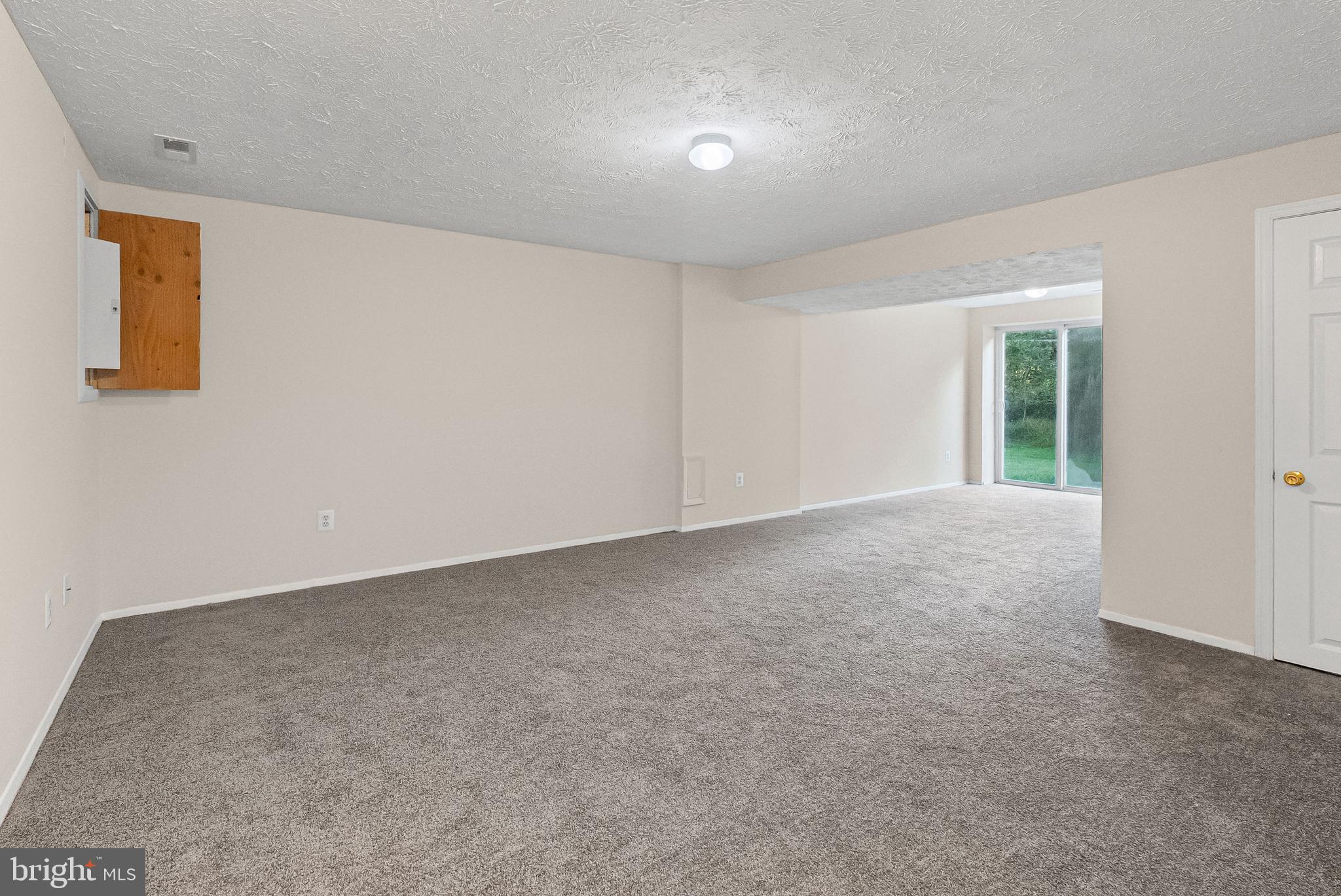 GREENBRIER HILLS - Residential