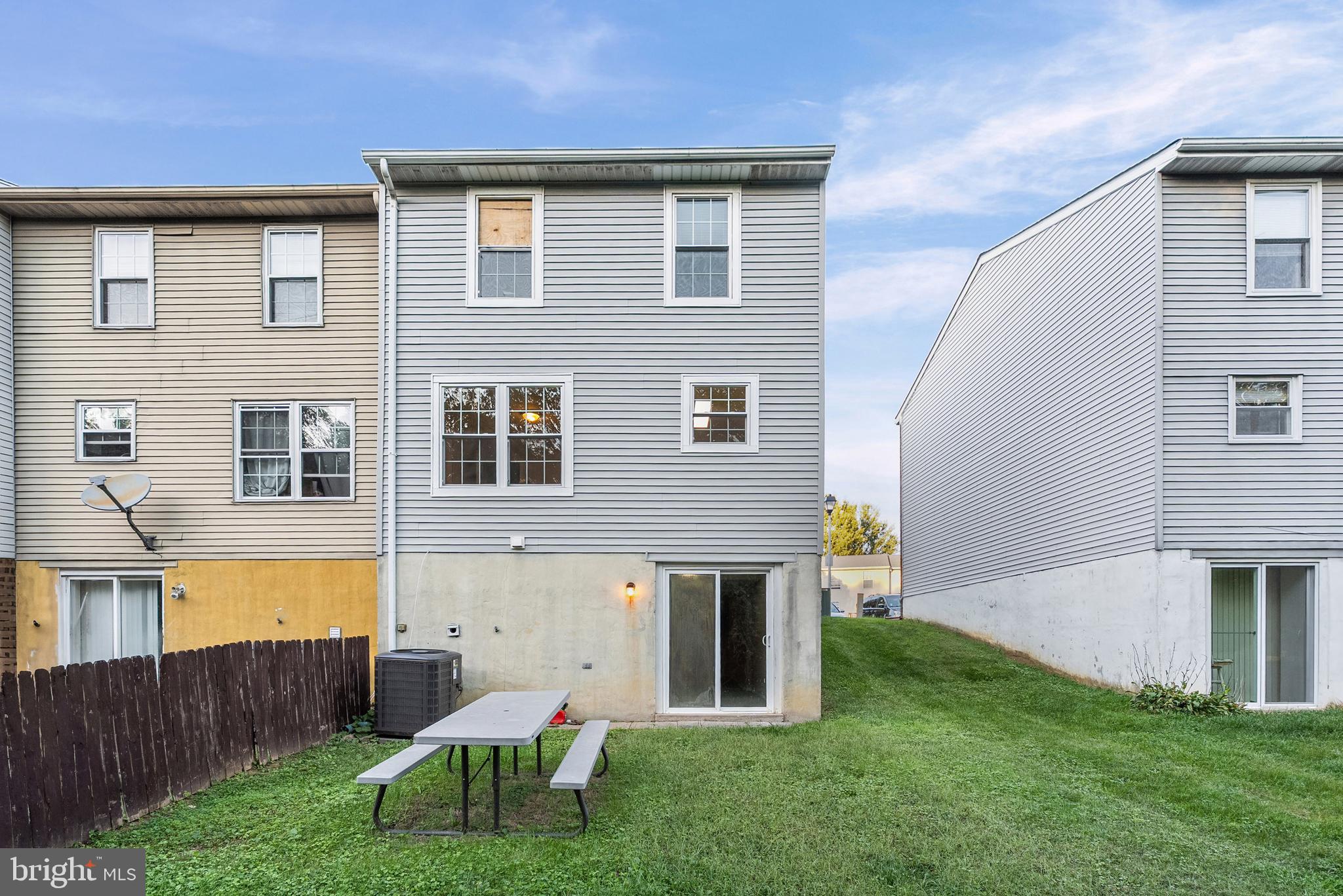 GREENBRIER HILLS - Residential
