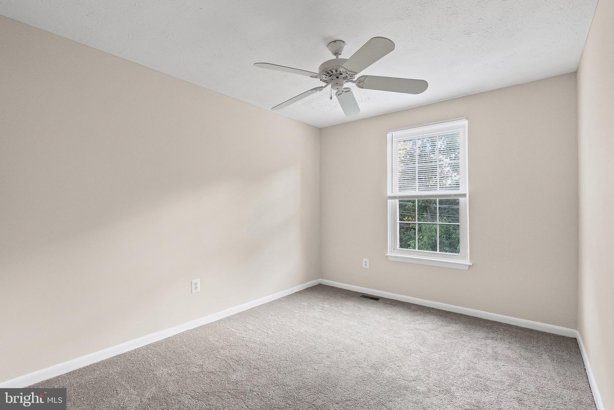 GREENBRIER HILLS - Residential