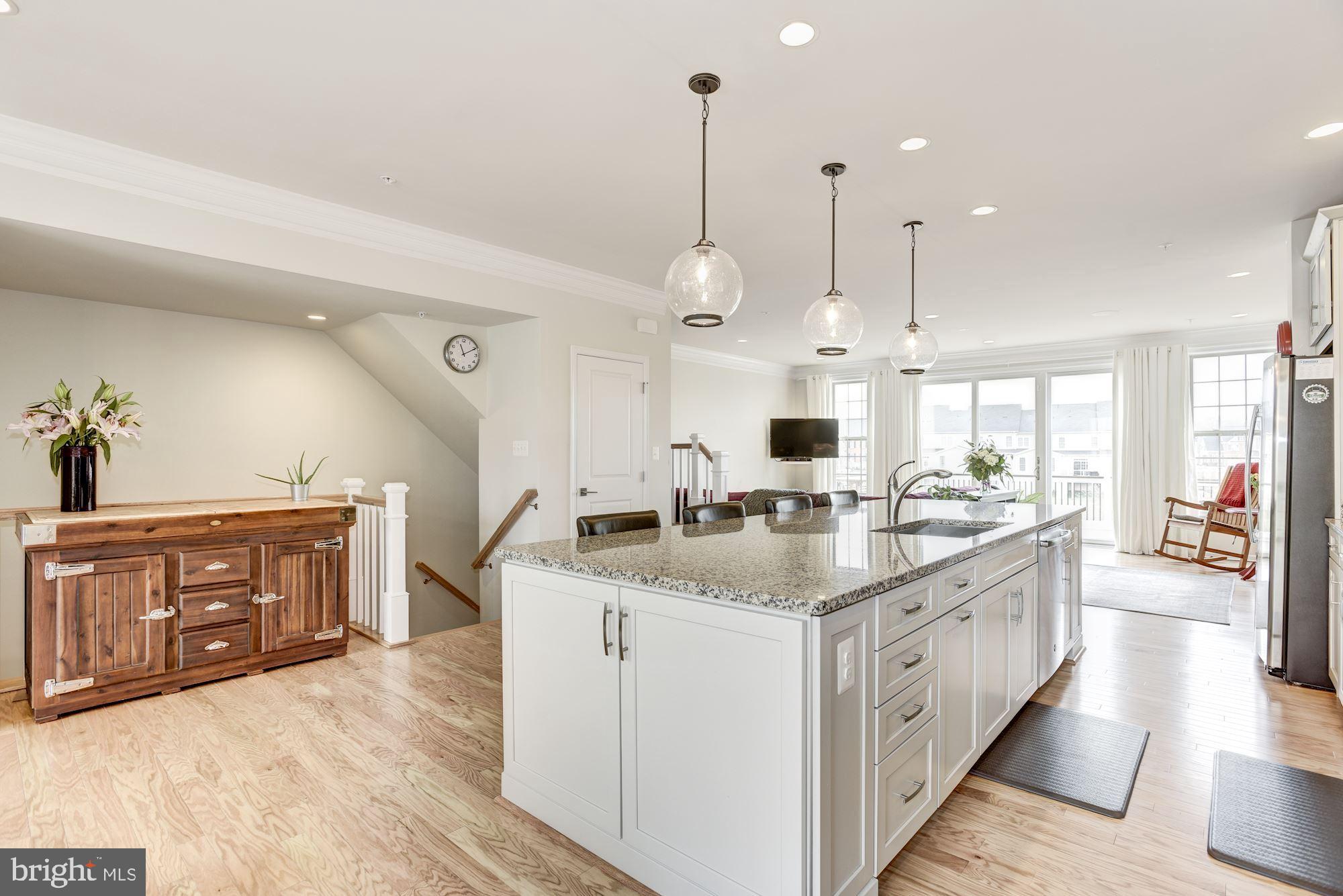 LOUDOUN VALLEY ESTATES - Residential