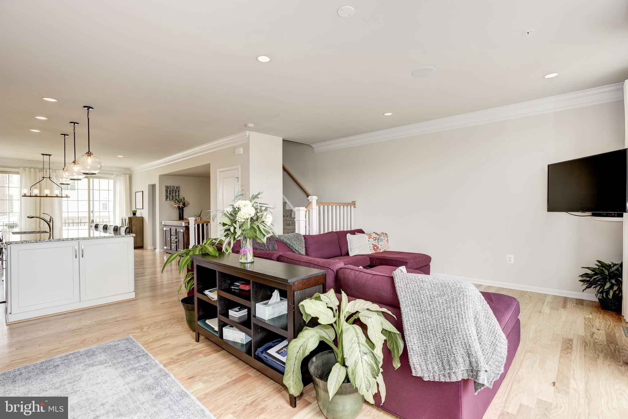 LOUDOUN VALLEY ESTATES - Residential