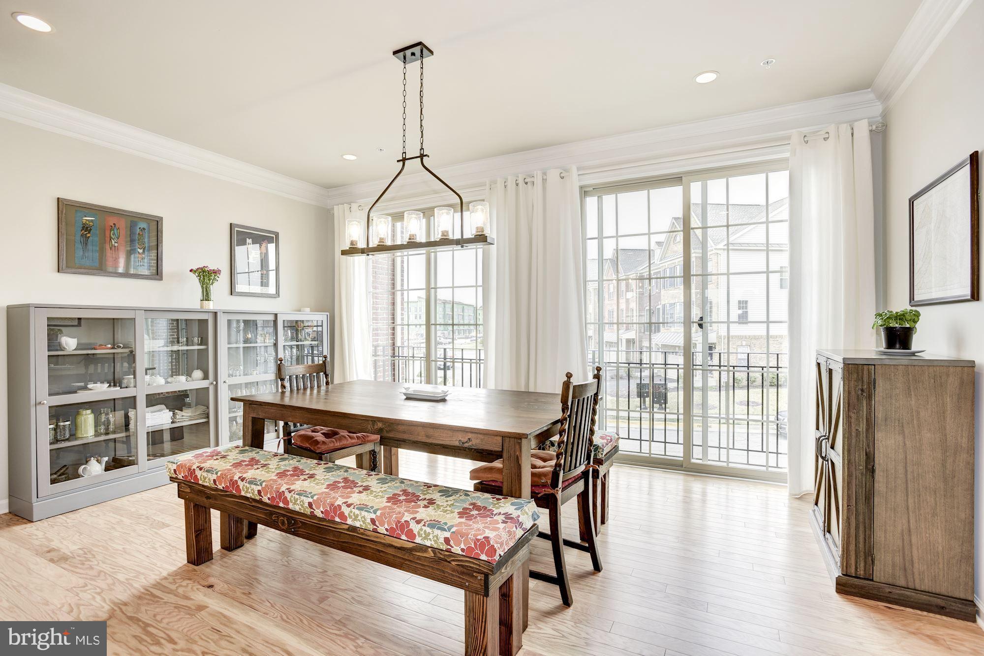 LOUDOUN VALLEY ESTATES - Residential