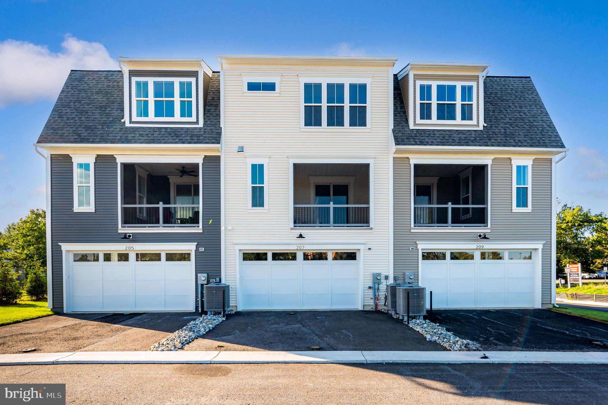 110 ALLEN LANE