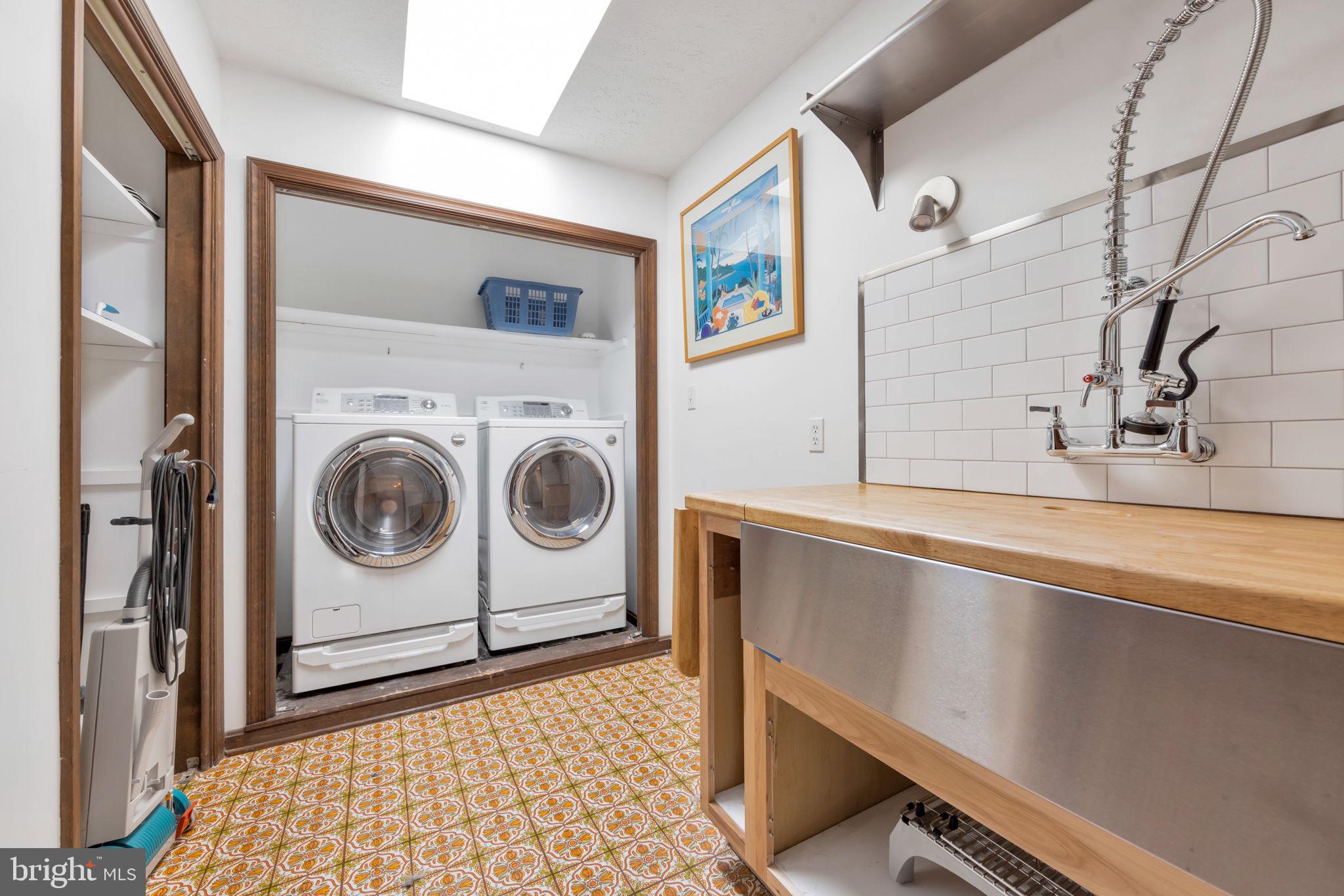 RAINTREE - Residential