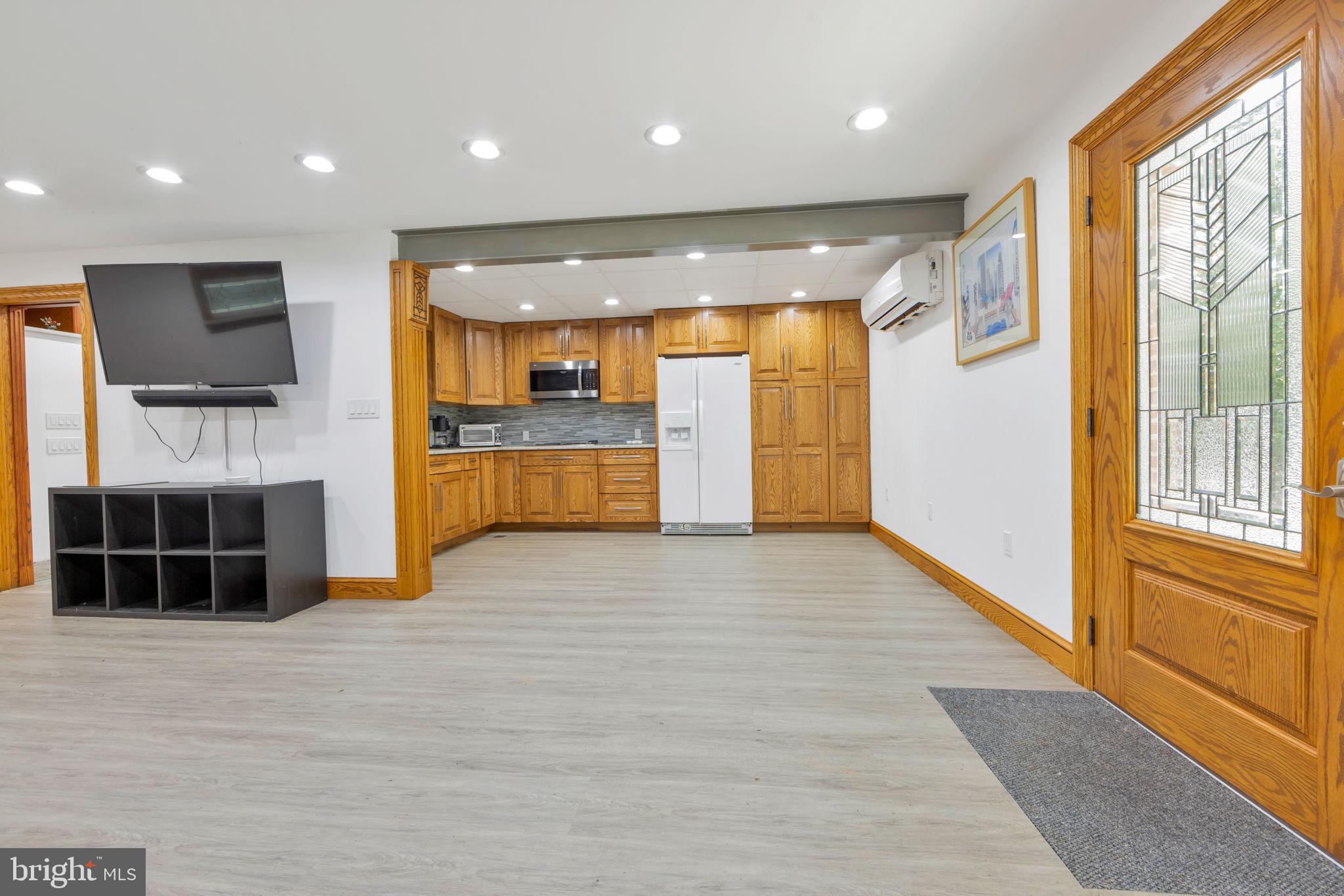 RAINTREE - Residential