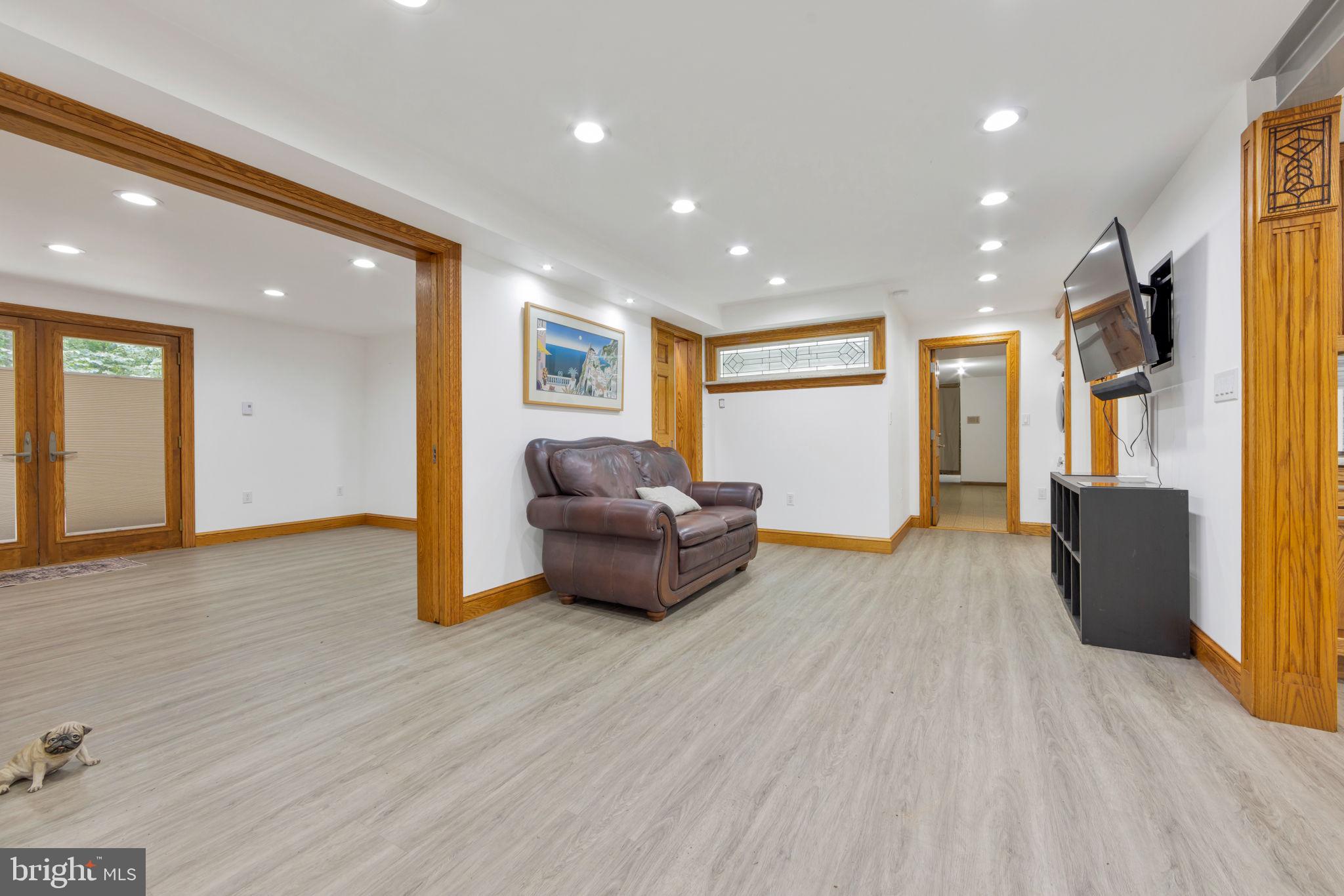 RAINTREE - Residential