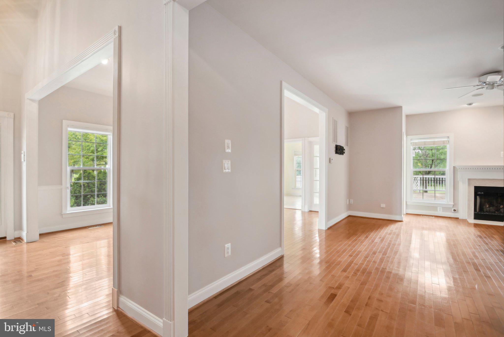 BELMONT COUNTRY CLUB - Residential Lease