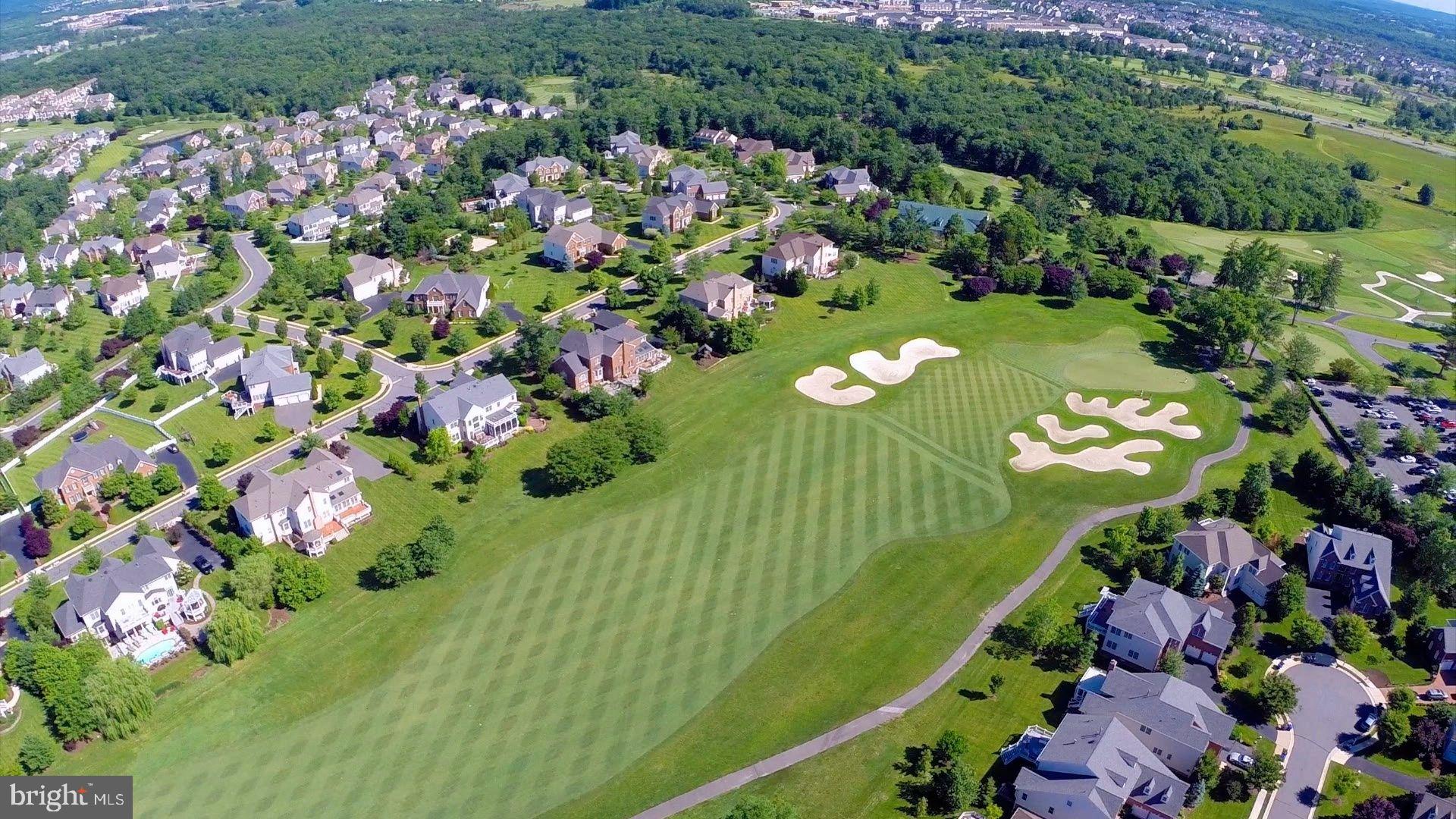 BELMONT COUNTRY CLUB - Residential Lease