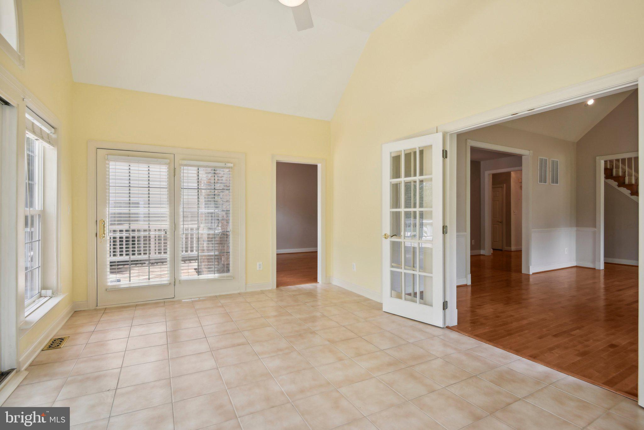 BELMONT COUNTRY CLUB - Residential Lease