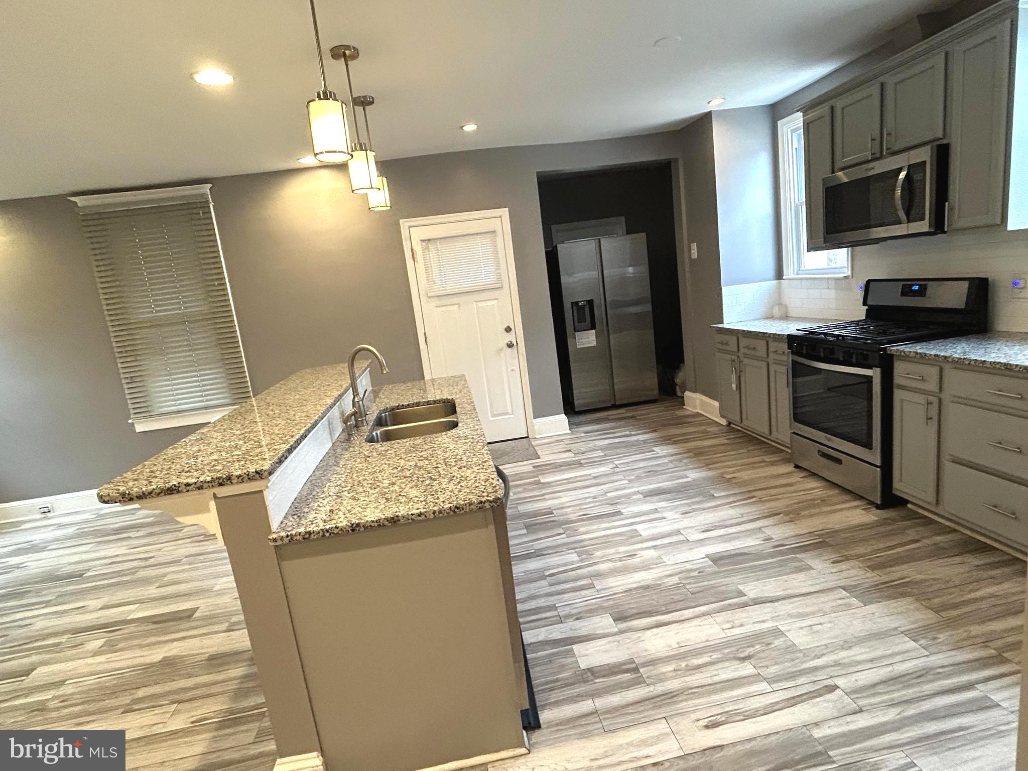 DOLFIELD - Residential