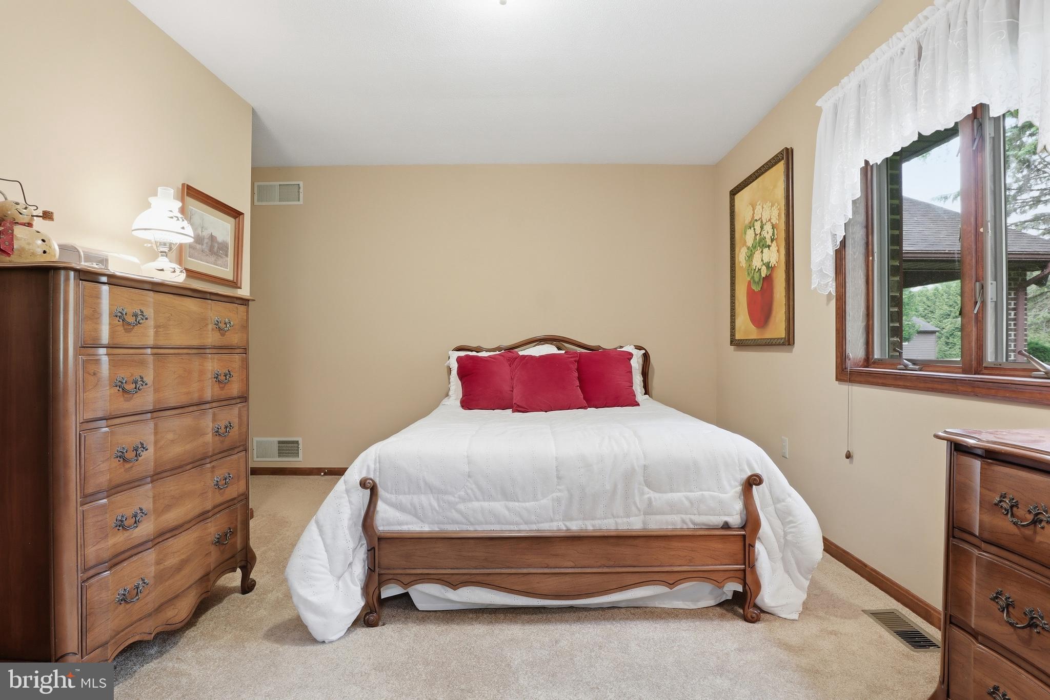 SILVER SPRING TWP - Residential