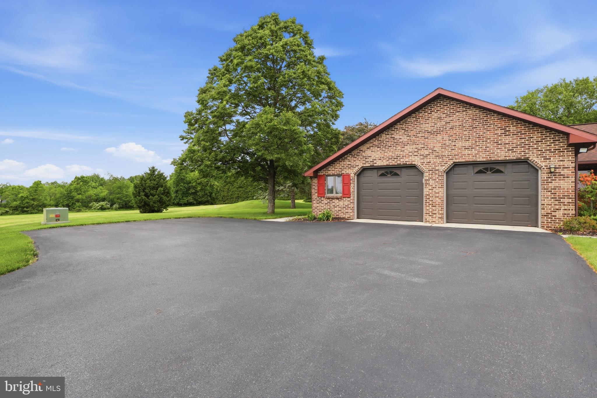 SILVER SPRING TWP - Residential