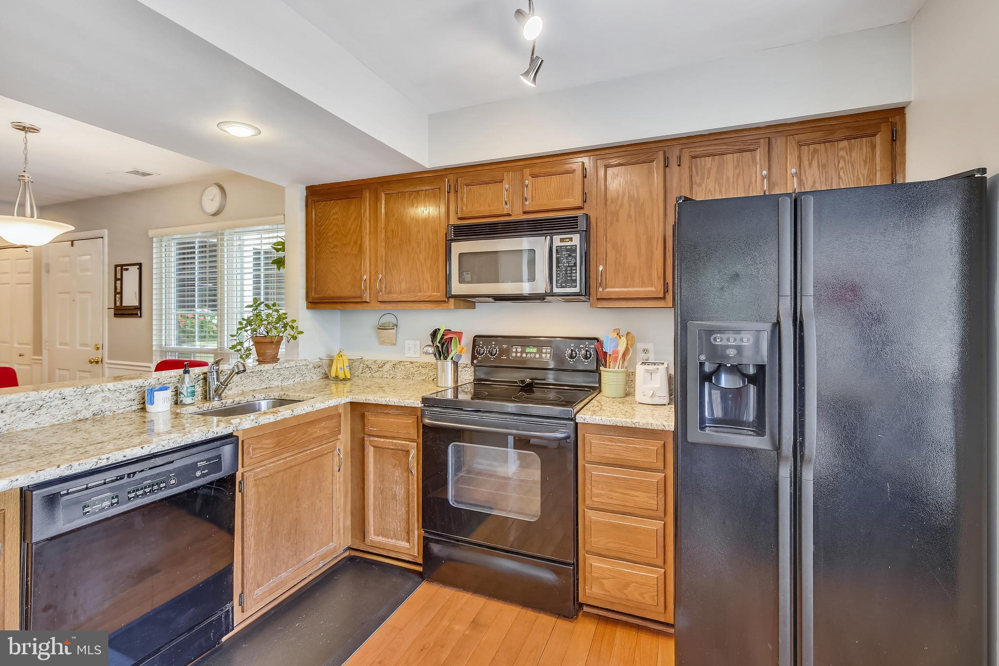 CARR AT PINECREST - Residential