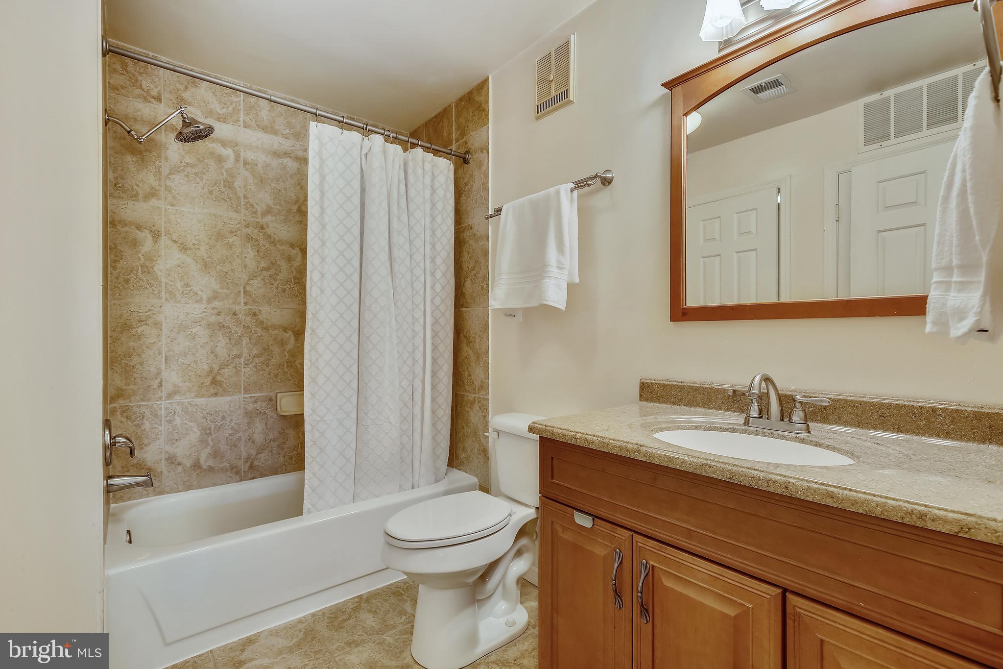 CARR AT PINECREST - Residential