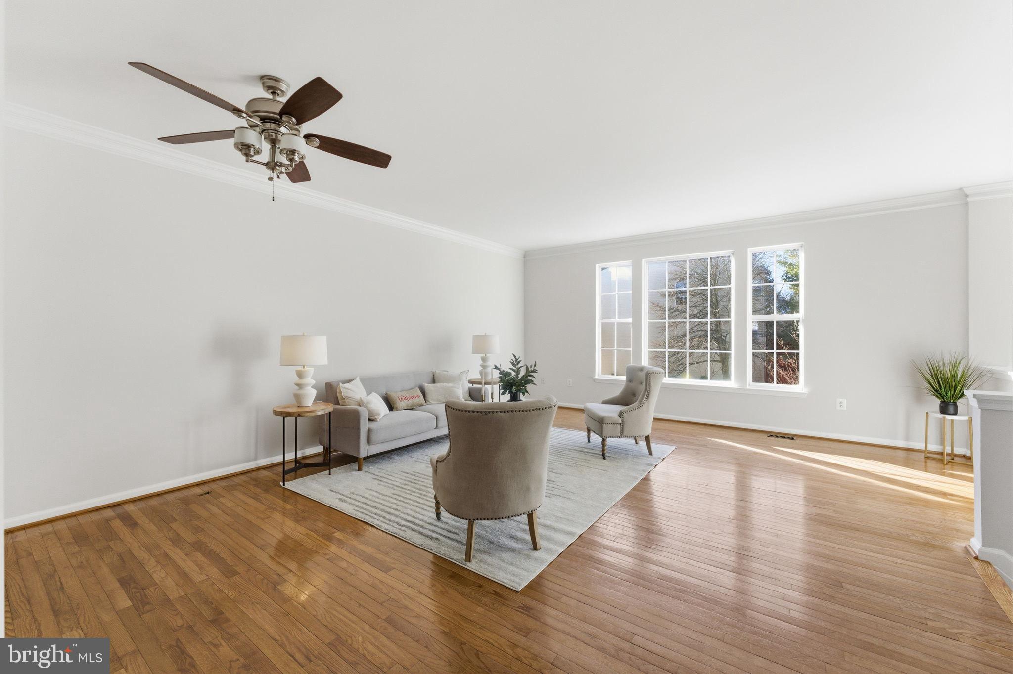 FAIR LAKES COURT - Residential