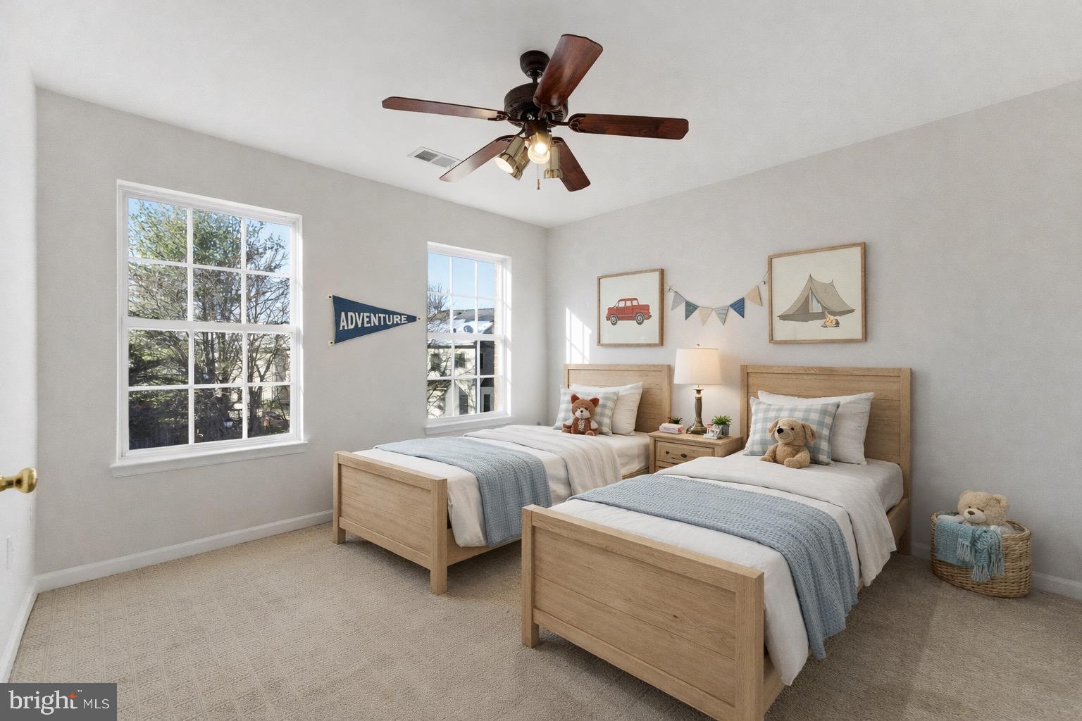 FAIR LAKES COURT - Residential